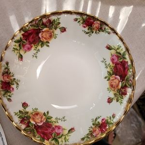 Royal Albert Sm bowl.